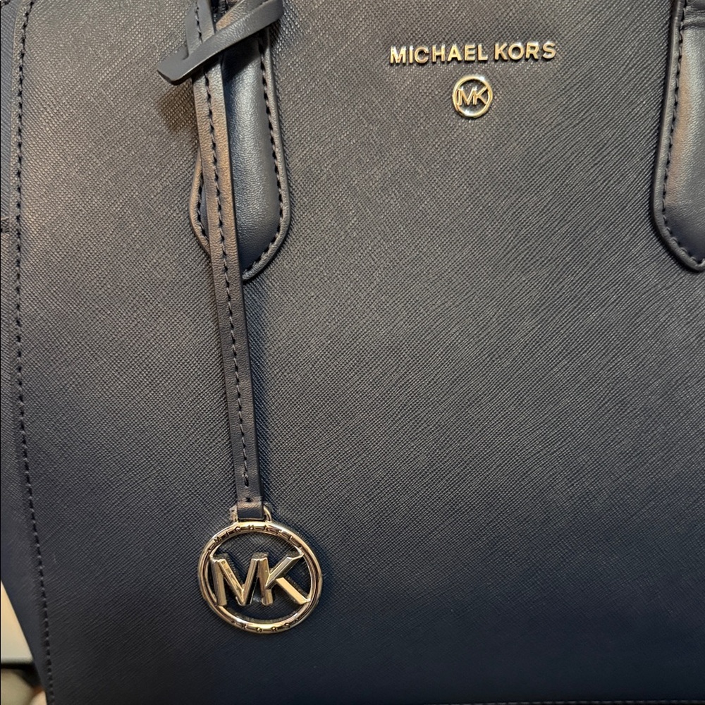 Michael Kors Navy Saffiano Leather Tote | Silver Hardware | Work Bag | Like New - Picture 3 of 7